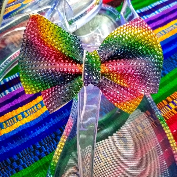 👠$25 SALE! Forever Link Rhinestone Sandals - Picture 2 of 7